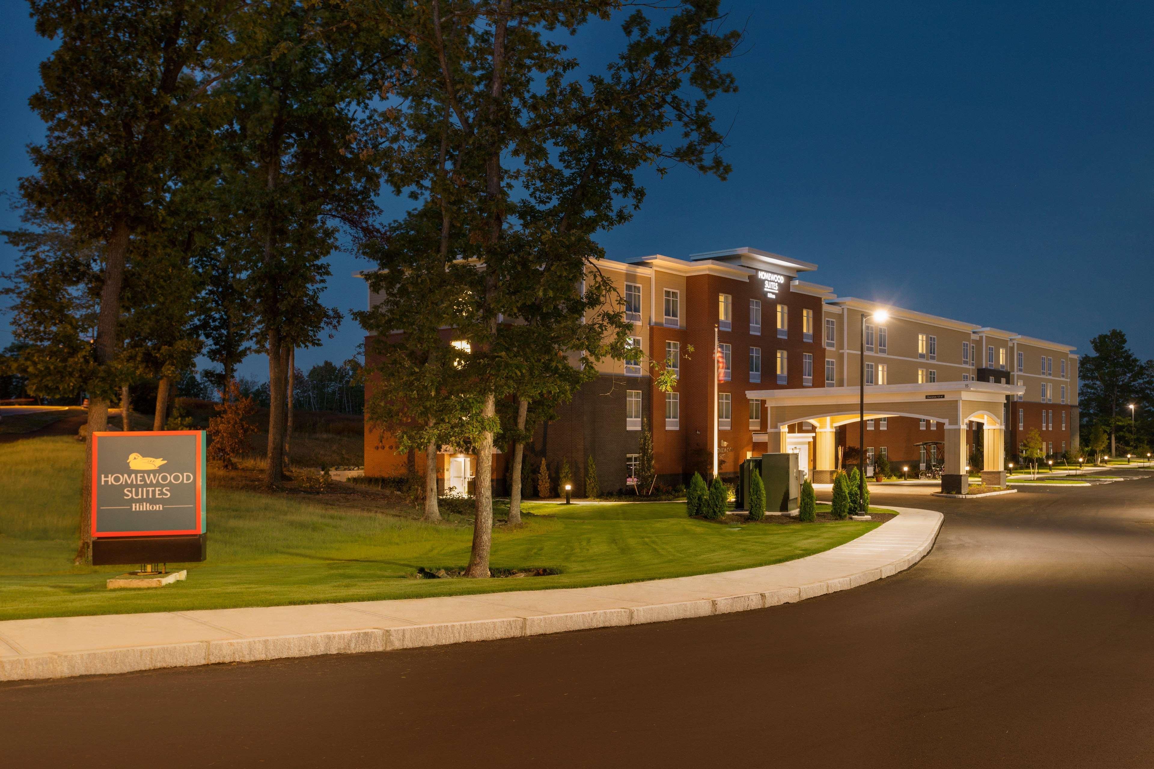 Homewood Suites By Hilton Gateway Hills Nashua Extérieur photo